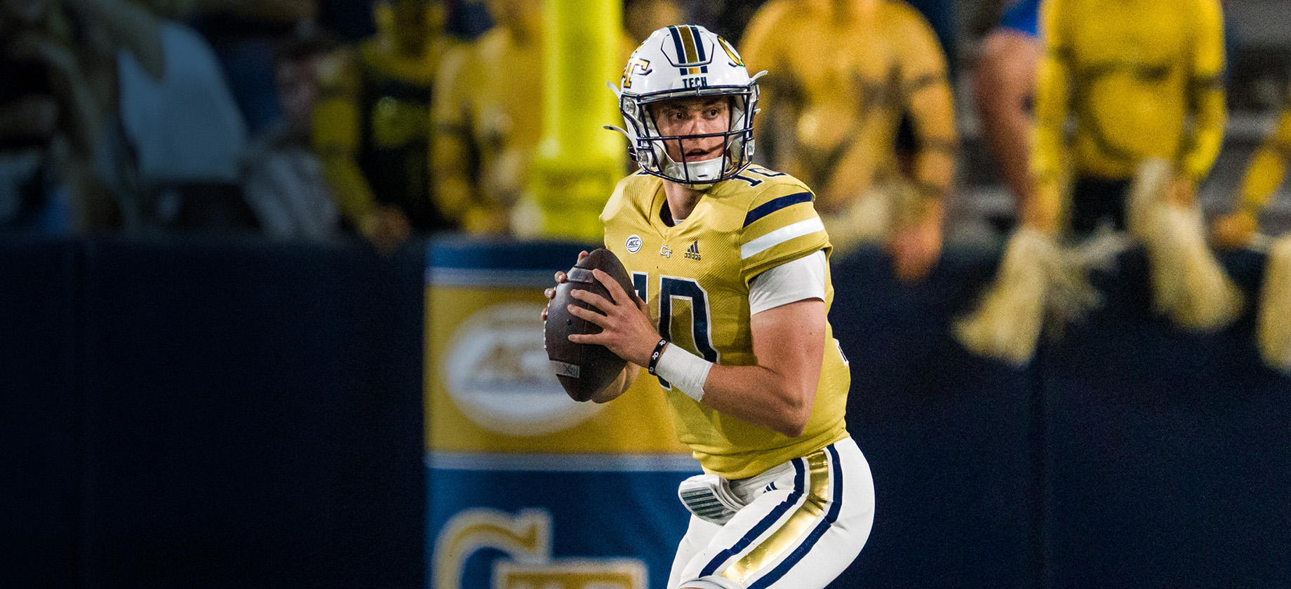 photo of a GT football player