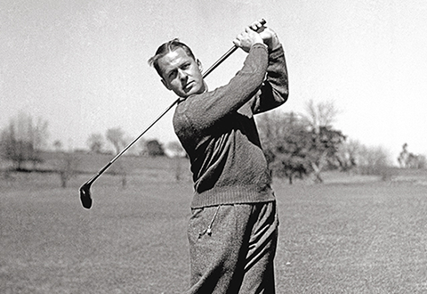 Bobby jones playing golf