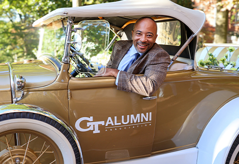 Headshot of Raheem Beyah.